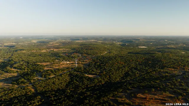 305 WILSON RANCH RD W Hunt, TX 78024