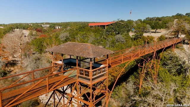305 WILSON RANCH RD W Hunt, TX 78024