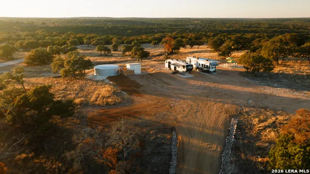 305 WILSON RANCH RD W Hunt, TX 78024
