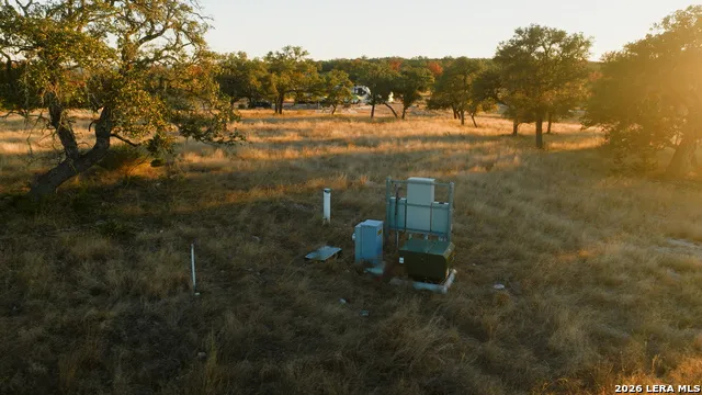 305 WILSON RANCH RD W Hunt, TX 78024