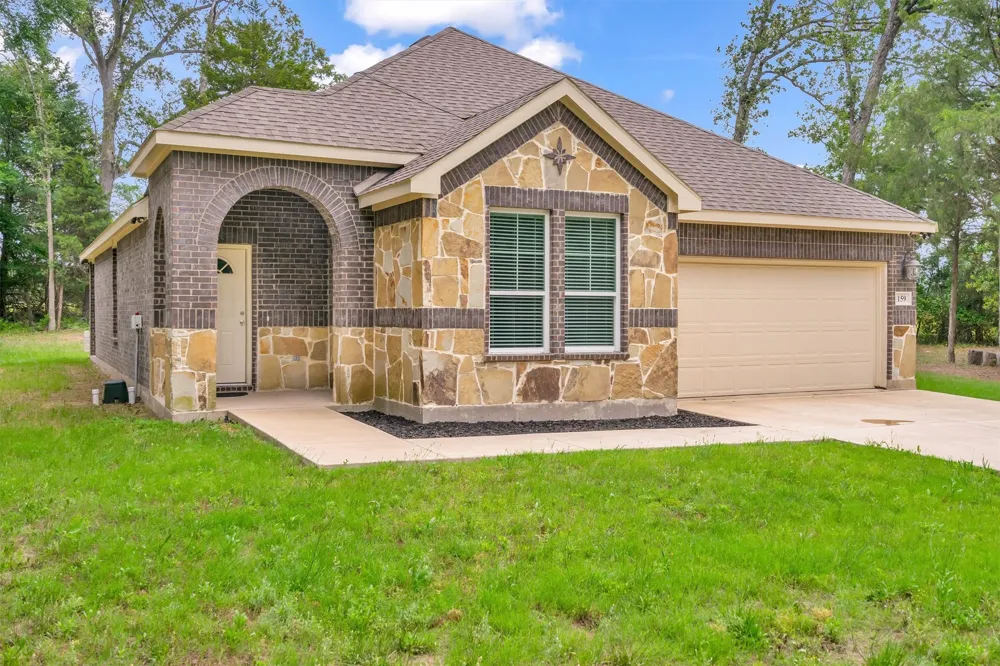 159 Private Road 8524 Van, TX 75790