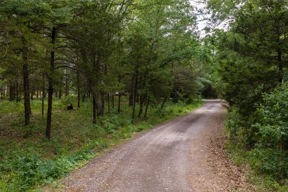 159 Private Road 8524 Van, TX 75790
