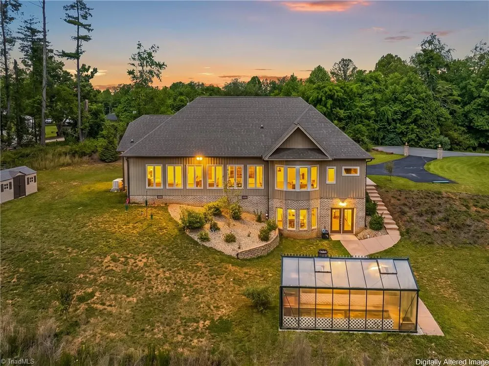 153 Woodridge Drive Mount Airy, NC 27030
