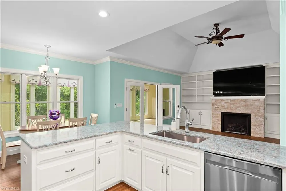 153 Woodridge Drive Mount Airy, NC 27030