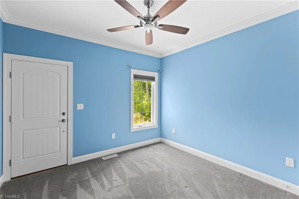 153 Woodridge Drive Mount Airy, NC 27030