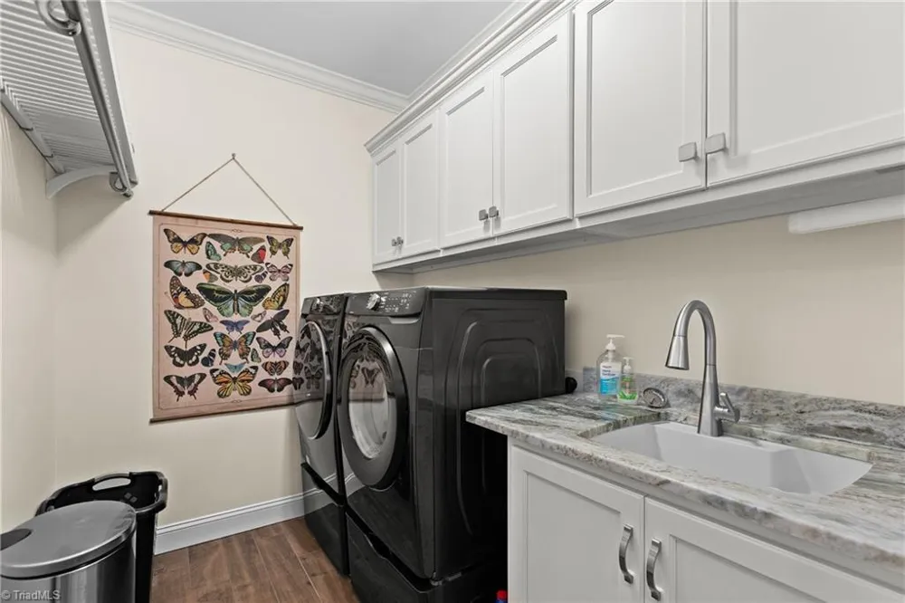 153 Woodridge Drive Mount Airy, NC 27030