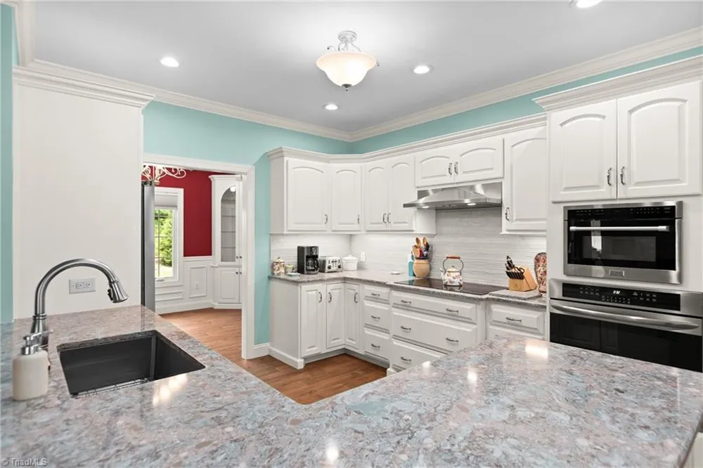 153 Woodridge Drive Mount Airy, NC 27030