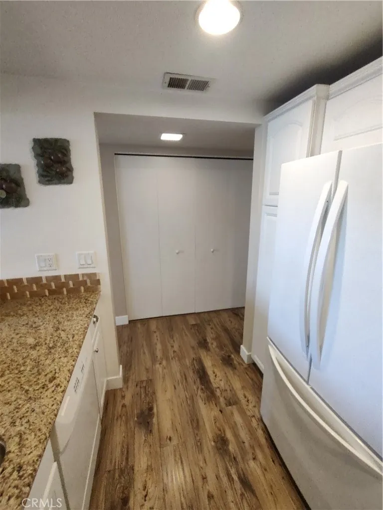 36 Woodleaf Irvine, CA 92614