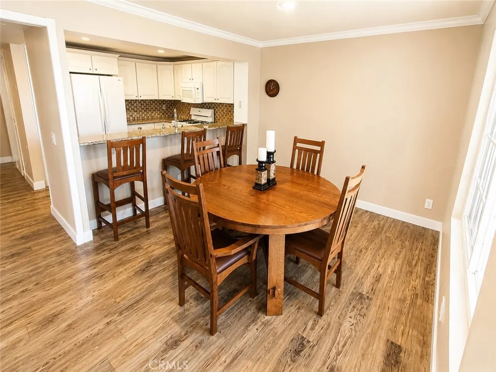 36 Woodleaf Irvine, CA 92614