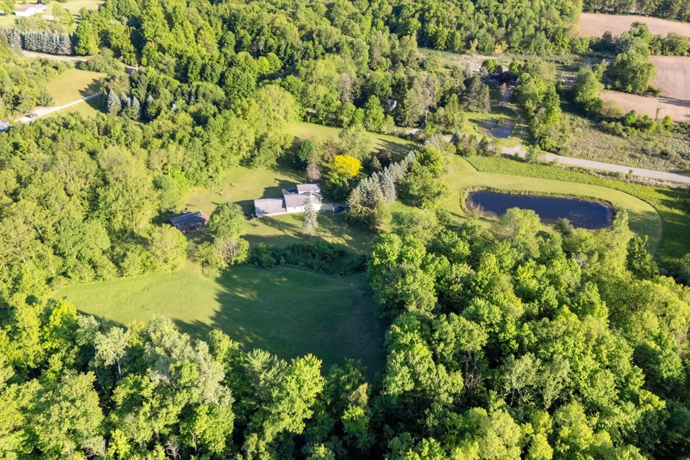 15300 Rome Road Manitou Beach, MI 49253