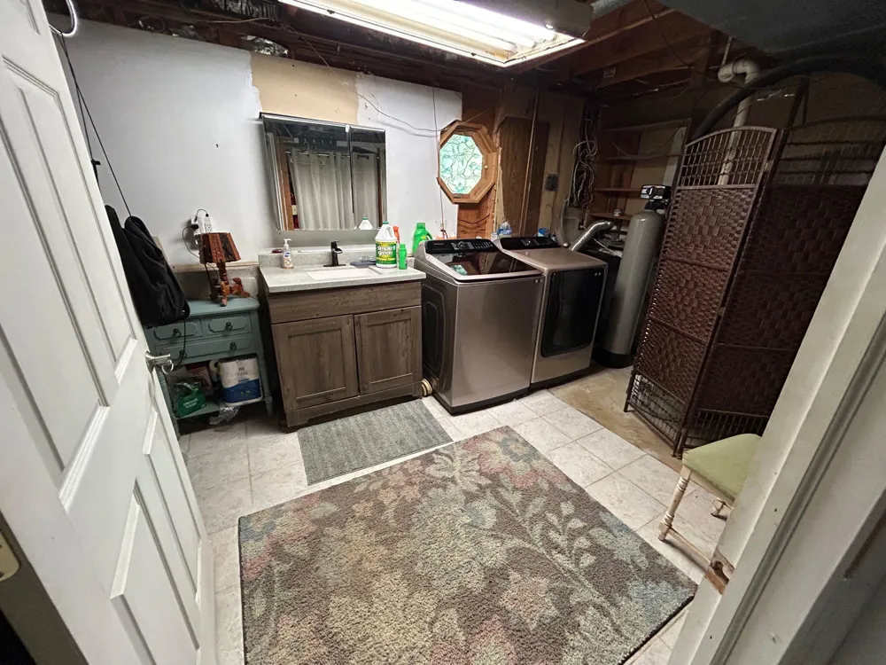 15300 Rome Road Manitou Beach, MI 49253