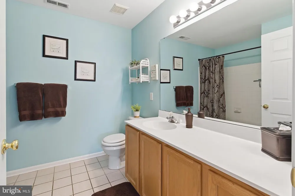 27 PENN PLACE Forked River, NJ 08731