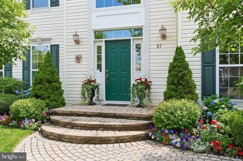 27 PENN PLACE Forked River, NJ 08731