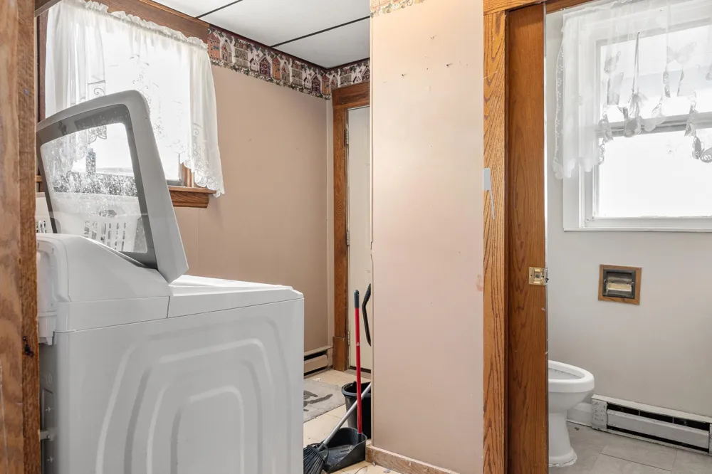 122 4th Avenue NE Mayville, ND 58257