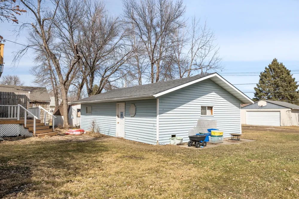 122 4th Avenue NE Mayville, ND 58257