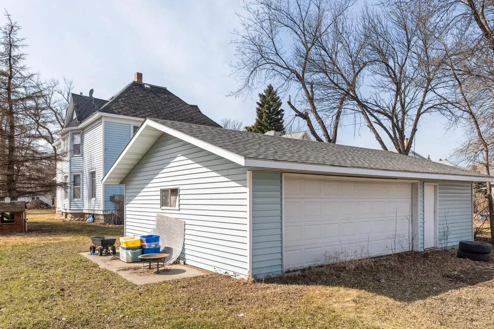 122 4th Avenue NE Mayville, ND 58257