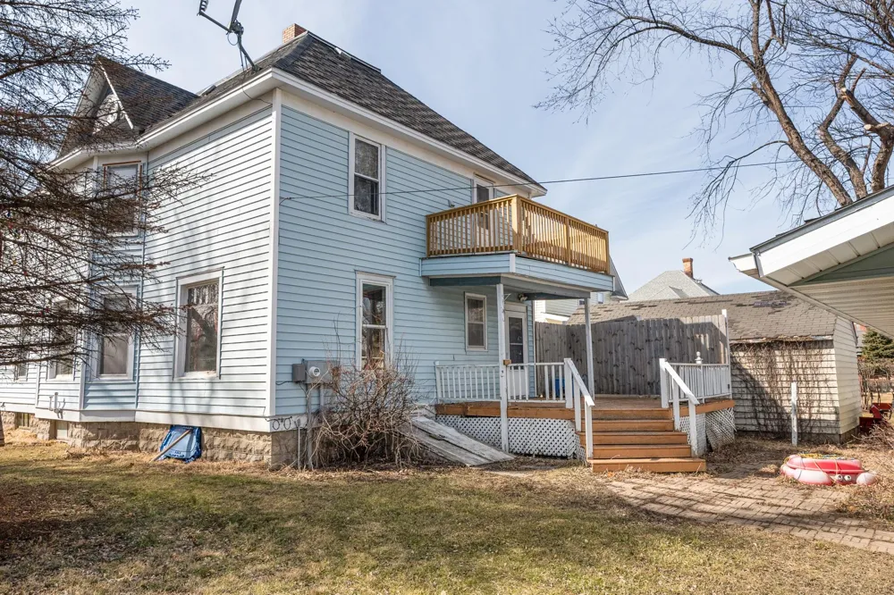 122 4th Avenue NE Mayville, ND 58257