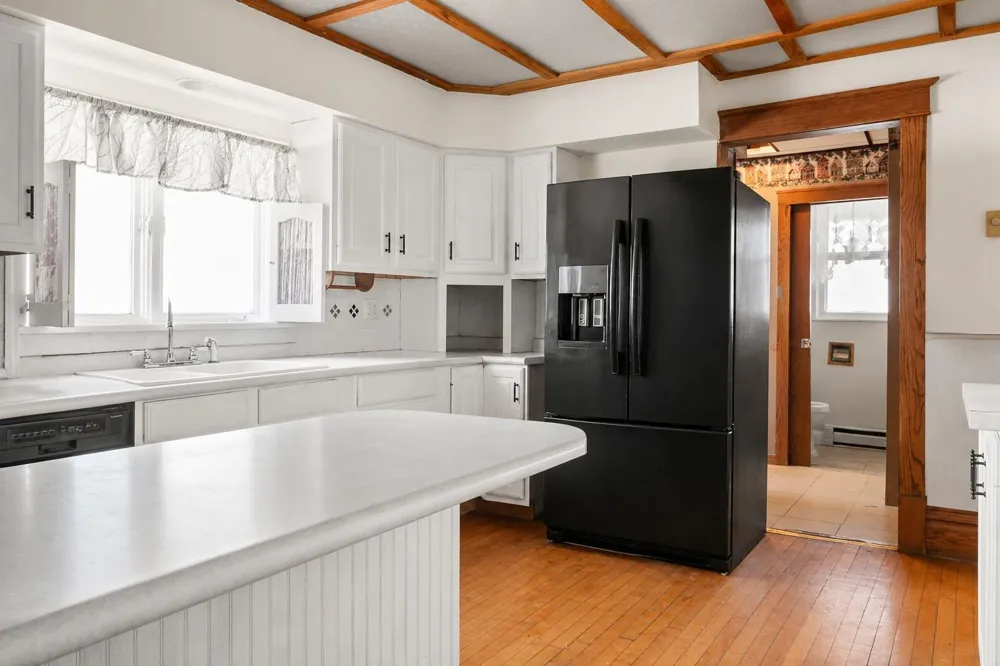 122 4th Avenue NE Mayville, ND 58257