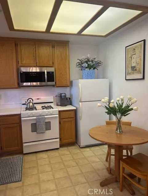 444 Pier Avenue #19 Oceano, CA 93445