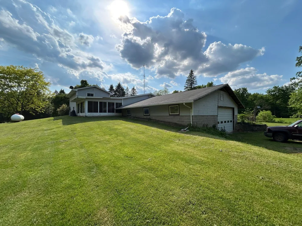 15300 Rome Road Rollin Township, MI 49253