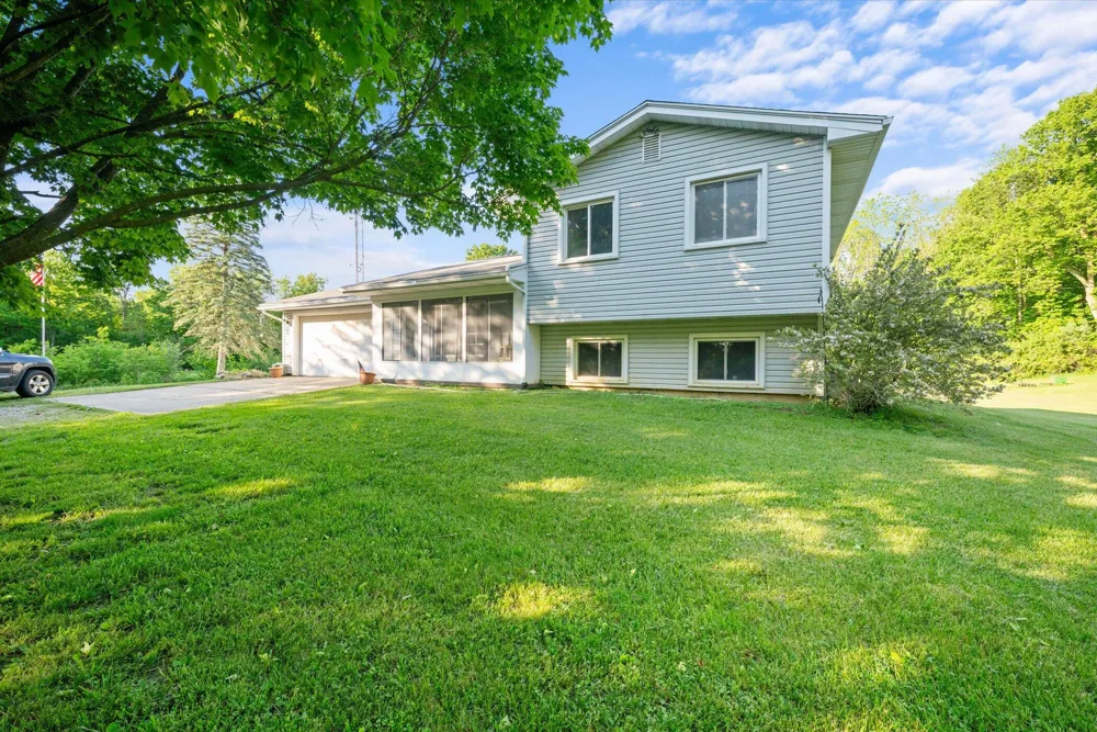 15300 Rome Road Rollin Township, MI 49253