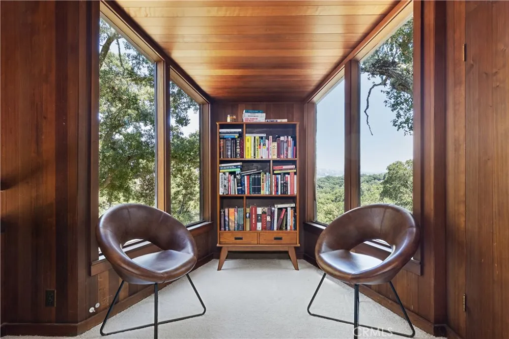 2570 Alturas Atascadero, CA 93422