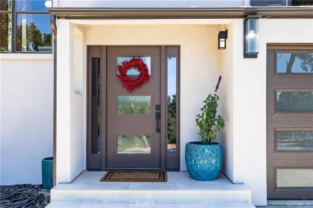 2570 Alturas Atascadero, CA 93422
