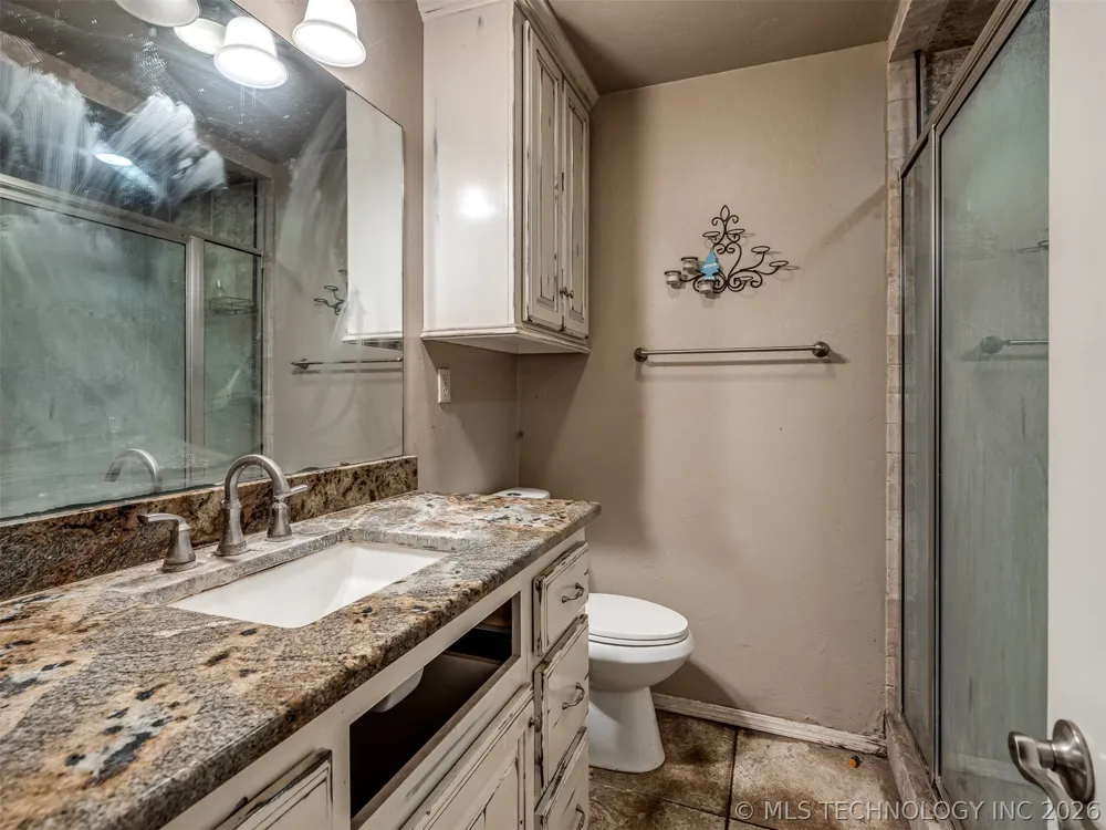 331210 E 1000 Wellston, OK 74881
