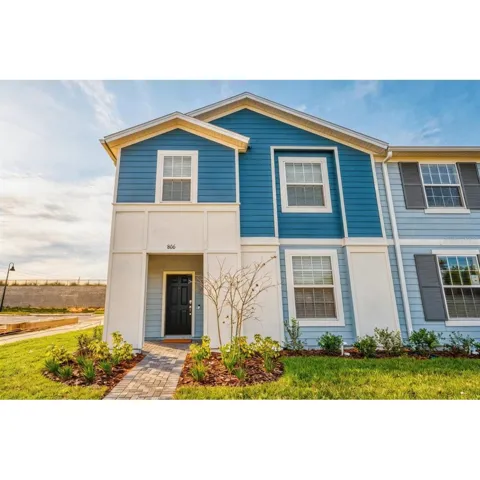 806 PARADISE DRIVE