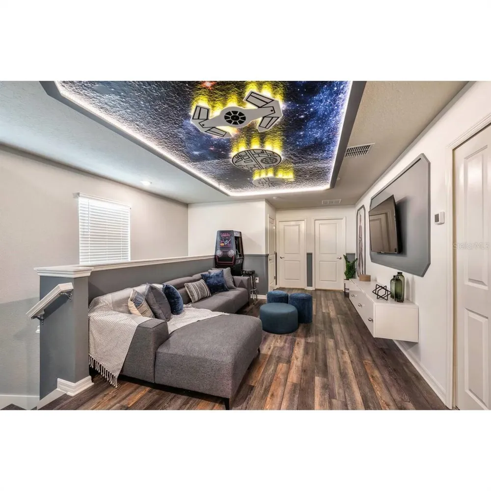 806 PARADISE DRIVE Davenport, FL 33897
