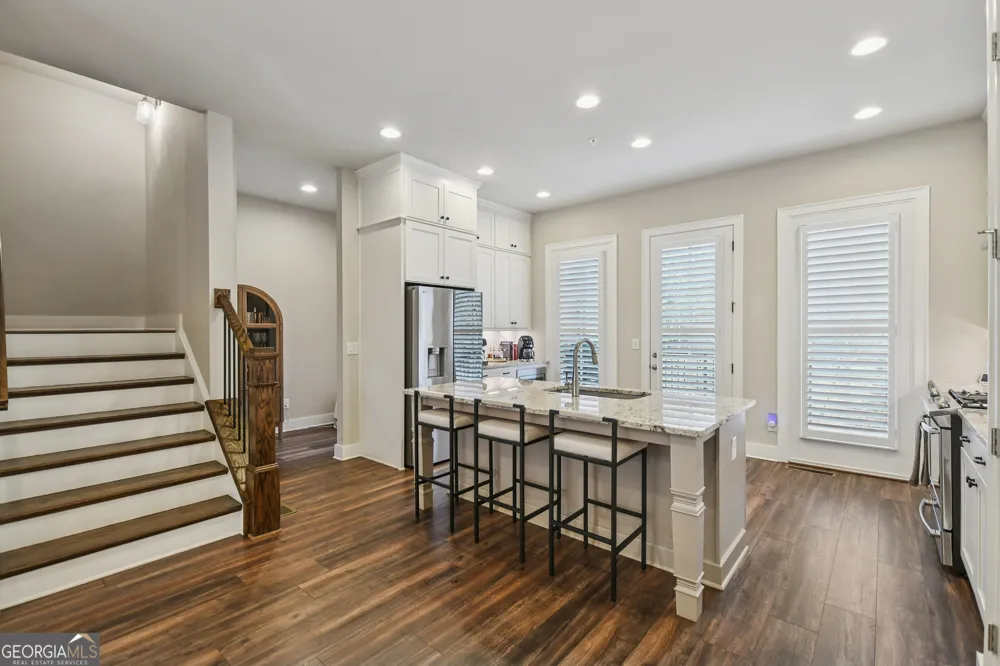 220 Mitchell LN Woodstock, GA 30188