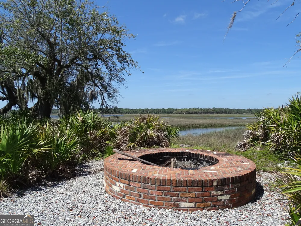 V/L 95 Misty Harbor BLVD Woodbine, GA 31569