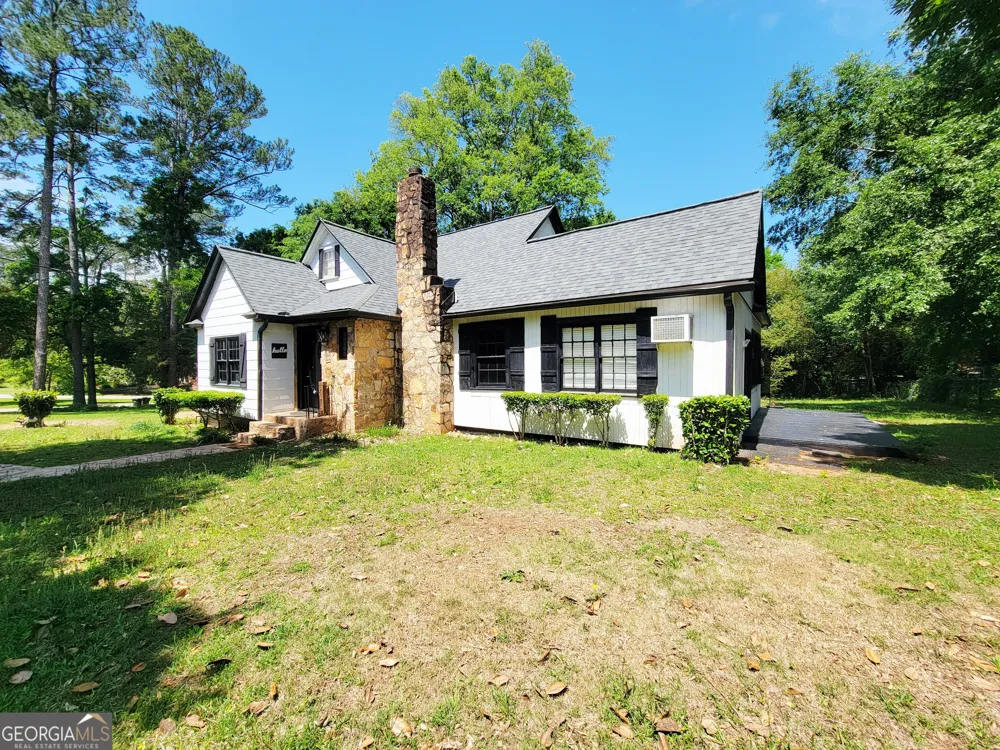 1805 Us Highway 29 West Point, GA 31833