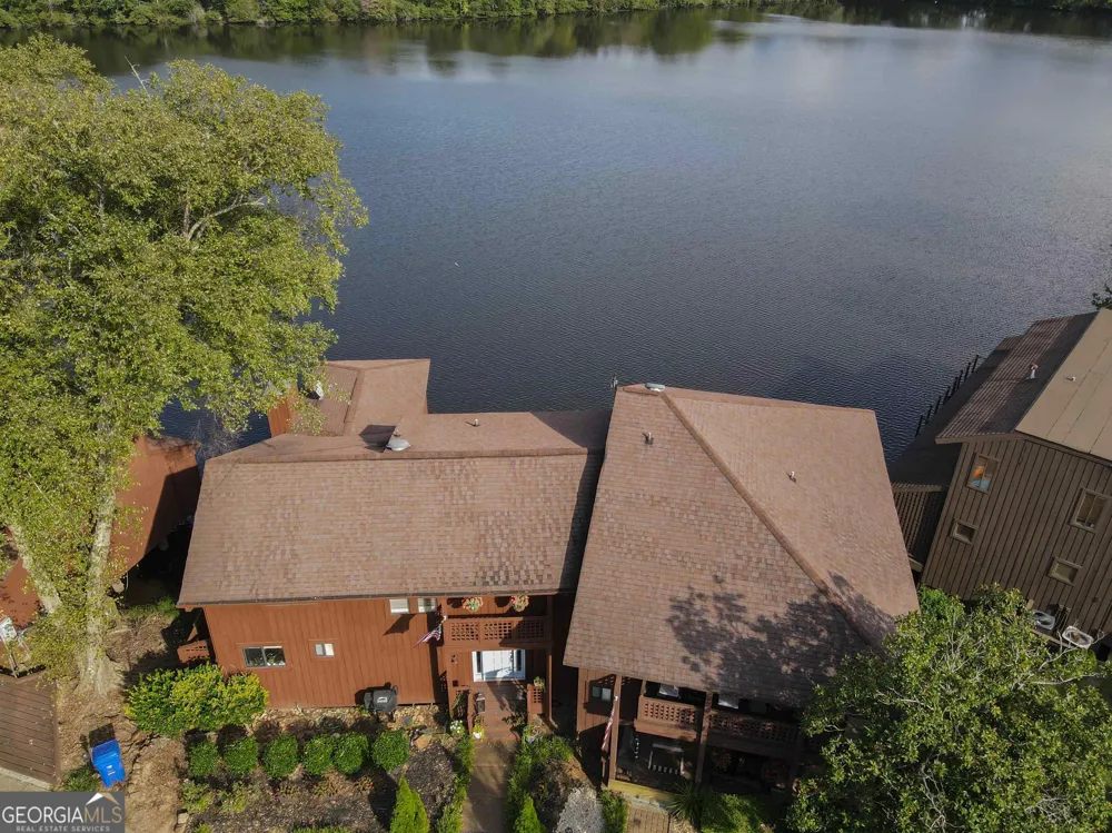 8 Northlake CIR Peachtree City, GA 30269
