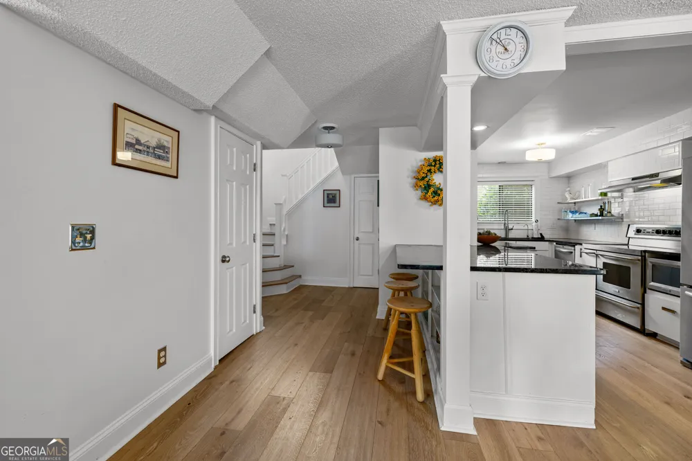 8 Northlake CIR Peachtree City, GA 30269