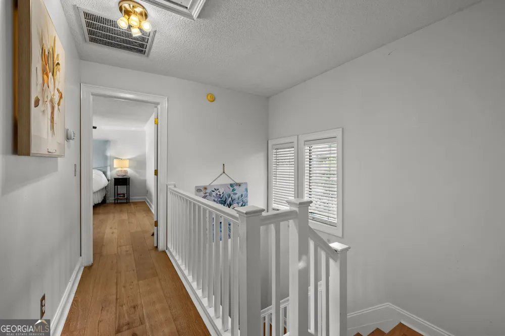 8 Northlake CIR Peachtree City, GA 30269