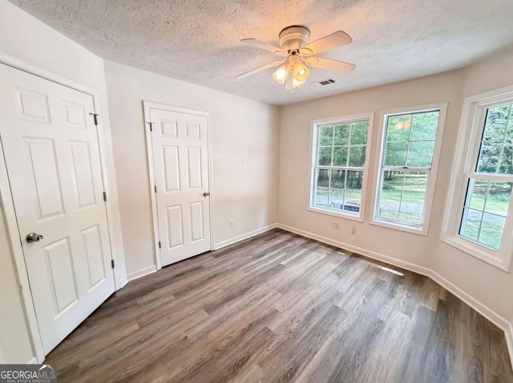 1121 Canvas Back DR Woodstock, GA 30189