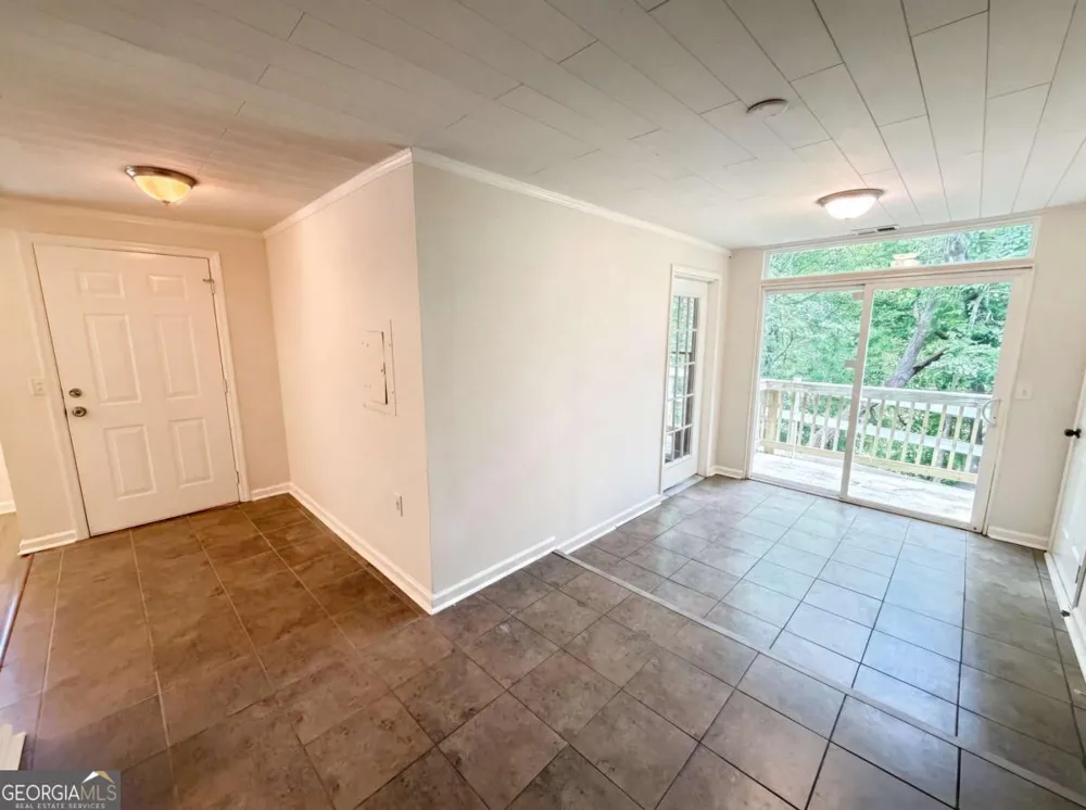 1121 Canvas Back DR Woodstock, GA 30189