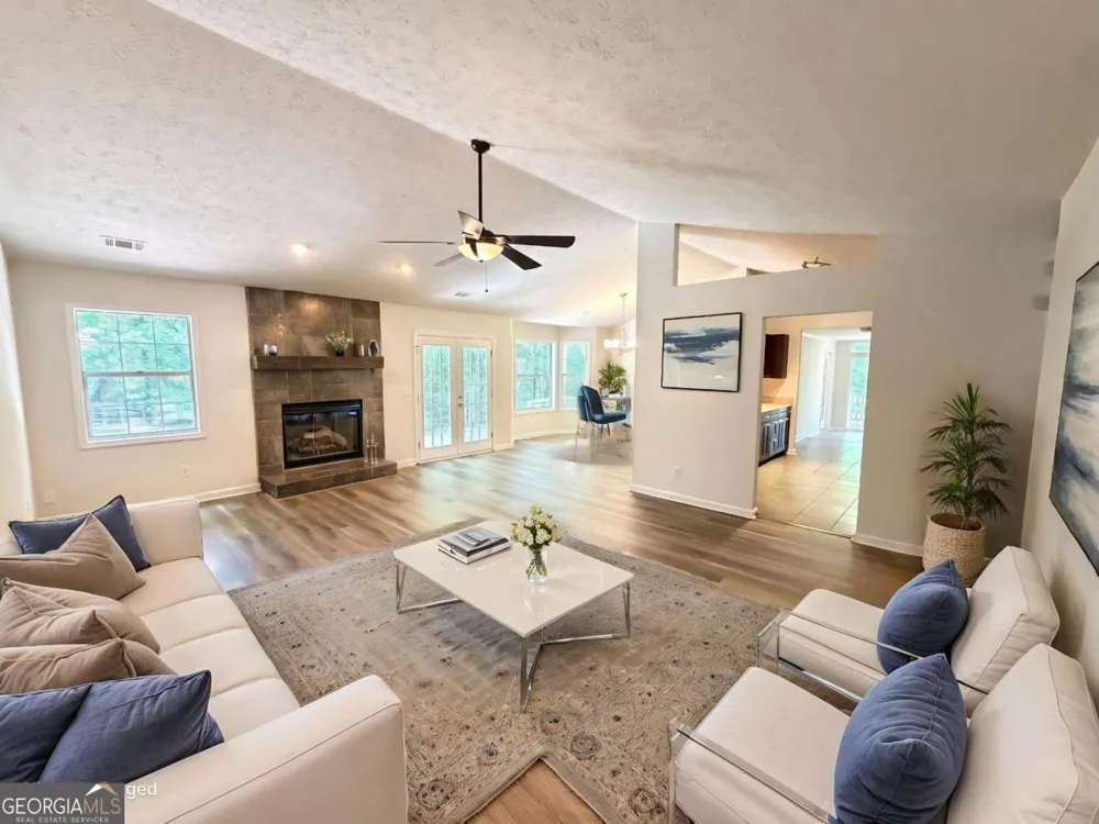 1121 Canvas Back DR Woodstock, GA 30189