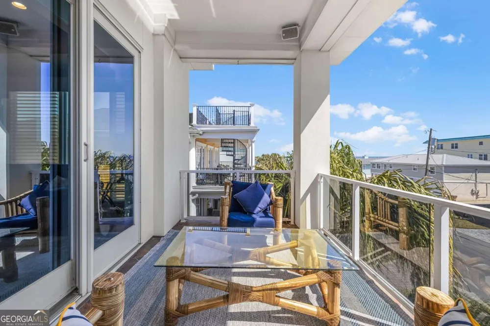 8 18Th ST Tybee Island, GA 31328