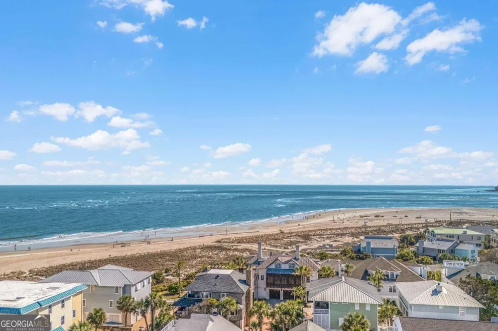 8 18Th ST Tybee Island, GA 31328