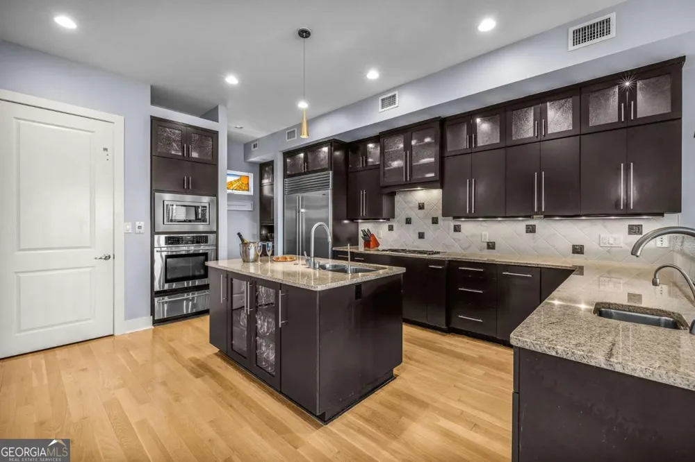 8 18Th ST Tybee Island, GA 31328
