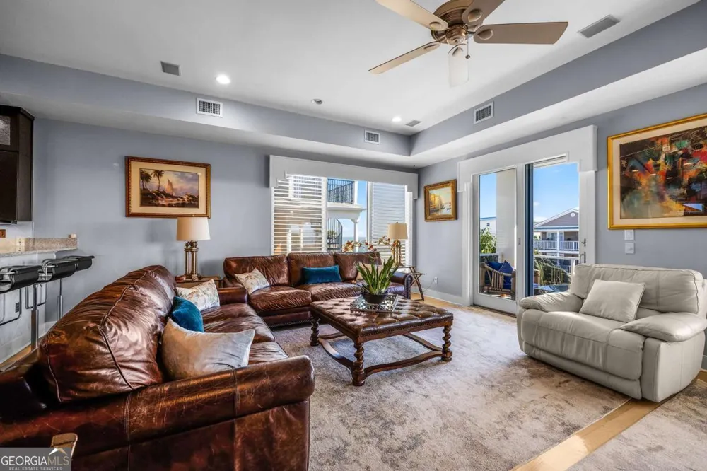 8 18Th ST Tybee Island, GA 31328