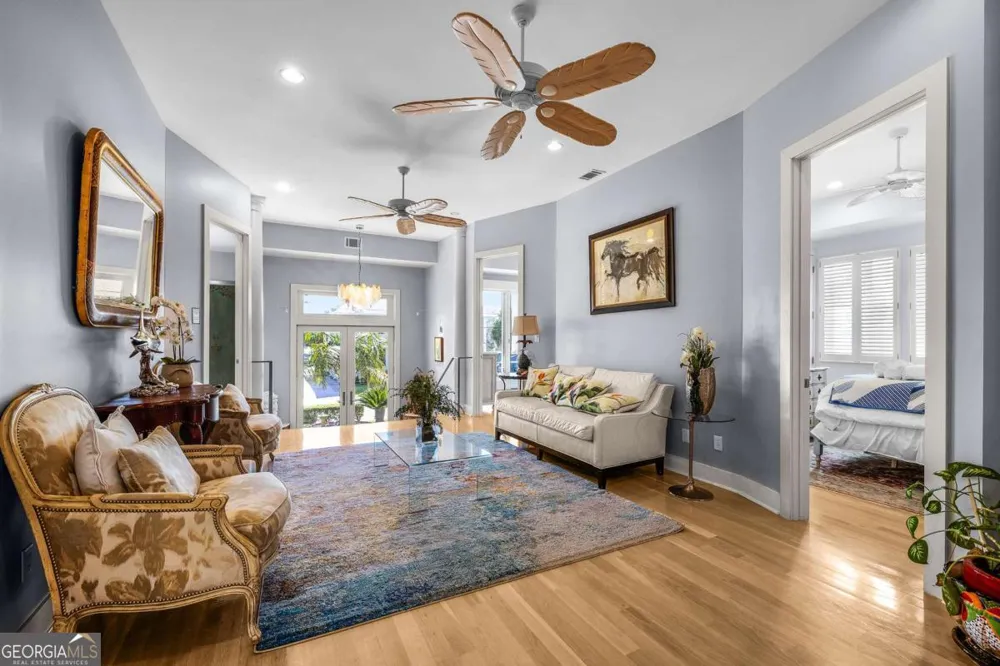 8 18Th ST Tybee Island, GA 31328