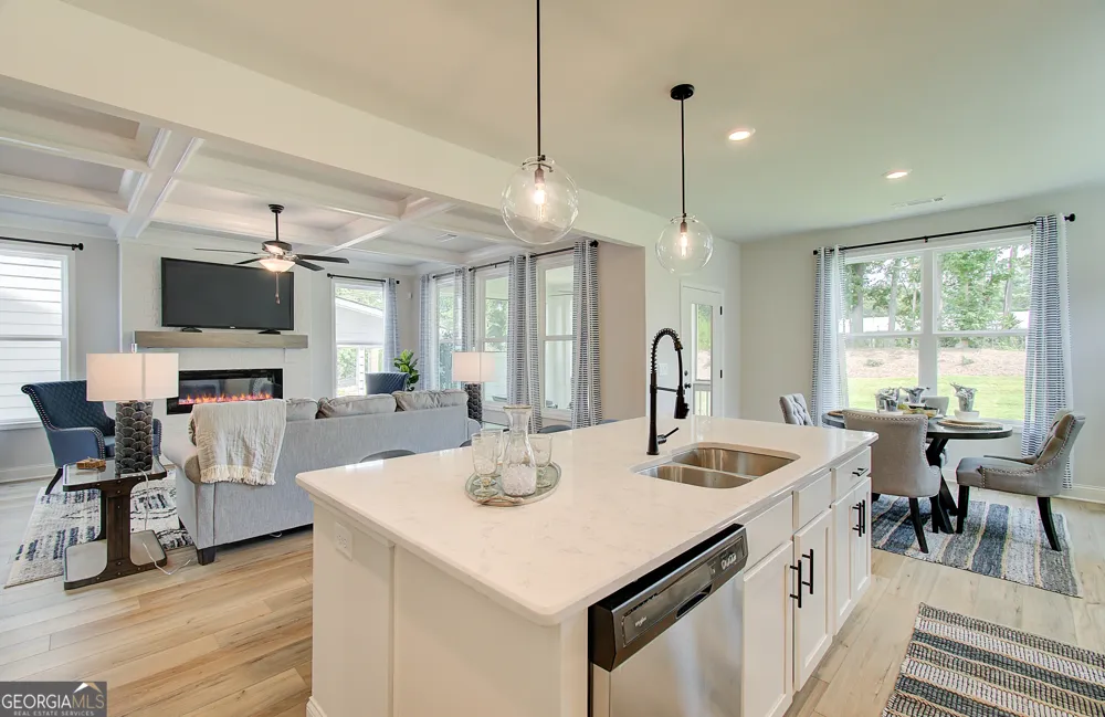 31 Butternut WAY Auburn, GA 30011