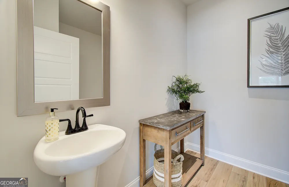 31 Butternut WAY Auburn, GA 30011