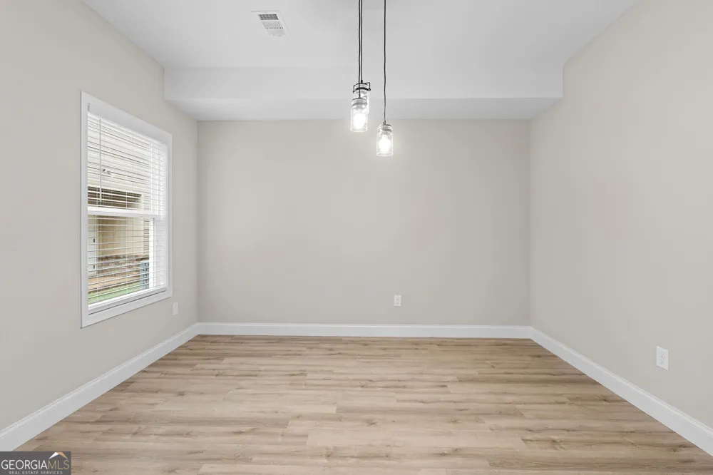 302 Beau Claire CIR Byron, GA 31008