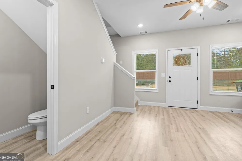 302 Beau Claire CIR Byron, GA 31008