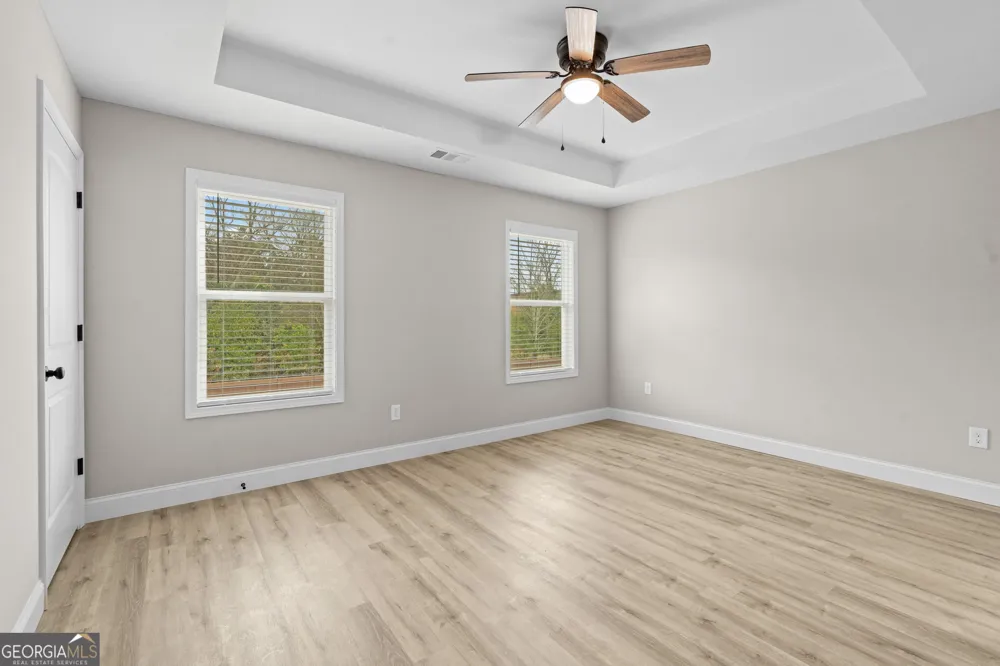 302 Beau Claire CIR Byron, GA 31008