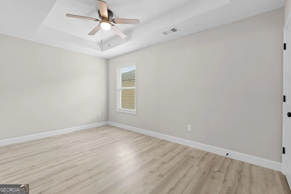 302 Beau Claire CIR Byron, GA 31008